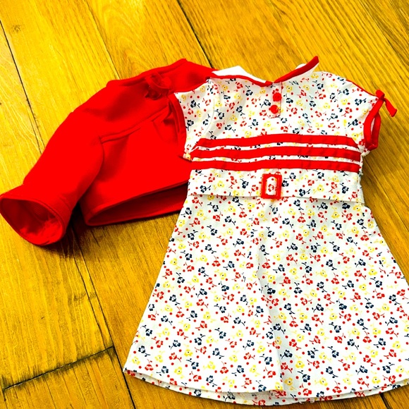 American Girl dolls (2), furniture, books, shoes, clothes, etc ($750 value)! - Picture 4 of 15